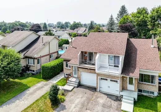 Duplex à vendre - 108Z-108AZ Rue Santa, Saint-Jérôme, J7Y 4L6