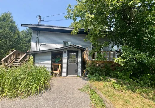 Duplex for Sale - 721-723 Ch. de Ferme-Rouge, Mont-Laurier, J9L 3G3