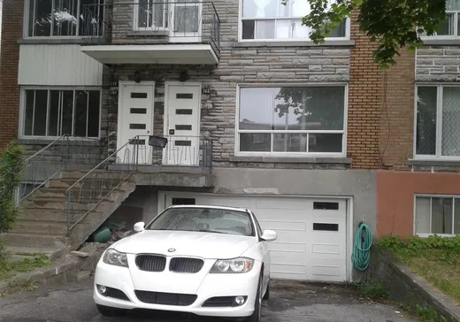 4-Plex à vendre - 296-302 Boul. Alexis-Nihon, Montréal (Saint-Laurent), H4M2A3