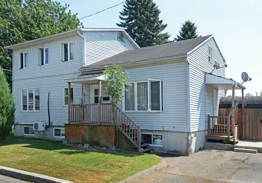 Triplex à vendre - 338 Rue Jeanne-Mance, Salaberry-de-Valleyfield, J6T4E7