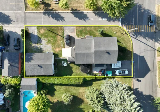 Triplex à vendre - 338 Rue Jeanne-Mance, Salaberry-de-Valleyfield, J6T 4E7