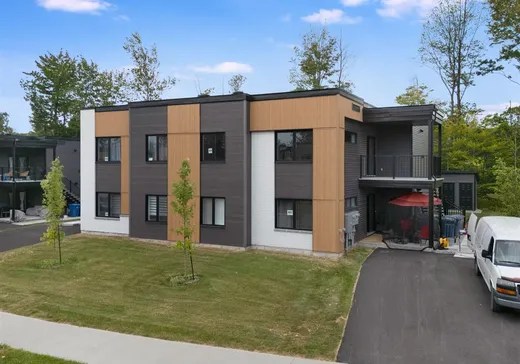 4-Plex à vendre - 893-899 Rue du Seyval, Sherbrooke, J1L 0A2