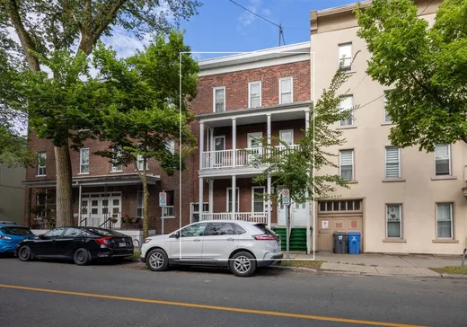 Triplex à vendre - 153-155 Av. Simon-Napoléon-Parent, Ville de Québec, G1K1H5