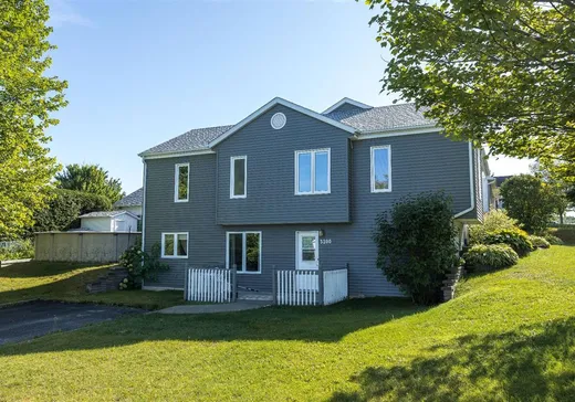 Duplex à vendre - 2719-2300 Rue Crépeau, Sherbrooke, J1E 3Y6