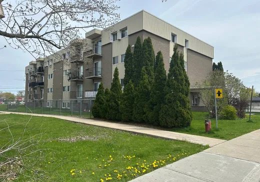 5-Plex à vendre - 1205 Rue Talon, Chambly, J3L2J8