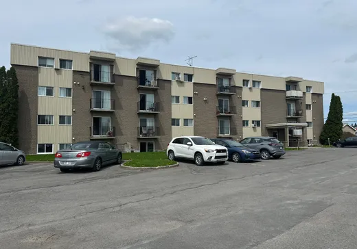 5-Plex à vendre - 1205 Rue Talon, Chambly, J3L 2J8