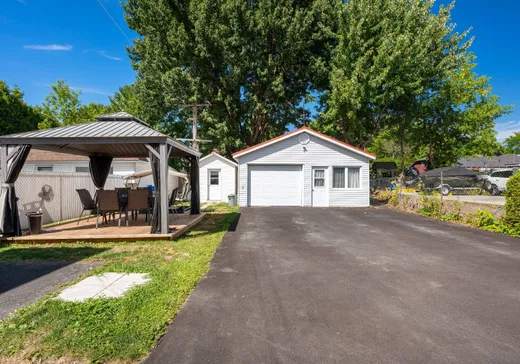 Duplex à vendre - 243-245 Rue Mayrand, Saint-Jean-sur-Richelieu, J3B 3L5