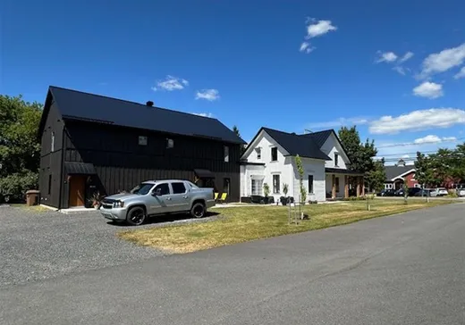 4-Plex à vendre - 793-795 Boul. des Bois-Francs S., Victoriaville, G6P 5W3