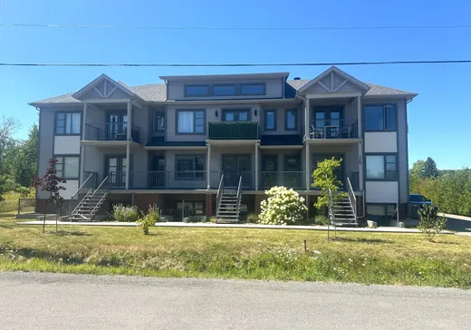 5-Plex à vendre - 1480 Place Moïse-Therrien, Saint-Lazare, J7T 0R1