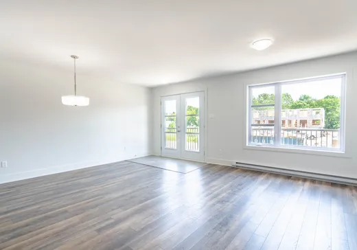 5-Plex à vendre - 1480 Place Moïse-Therrien, Saint-Lazare, J7T 0R1