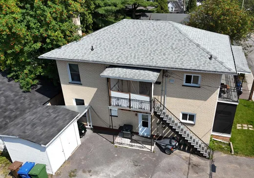 Duplex à vendre - 658-660 Rue Caron, Chicoutimi-Jonquière, G7J 2Z4