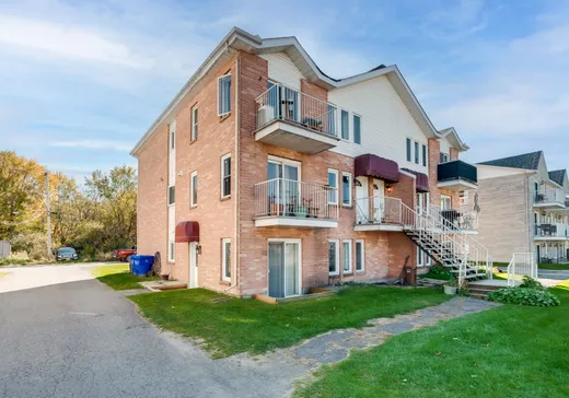 Triplex for sale - 102 Rue Laflamme, Gatineau, J8R2J8