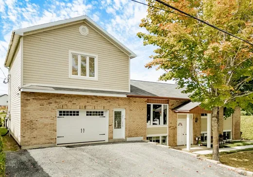 Duplex for sale - 241-241A Rue Dominique, Waterville, J0B3H0