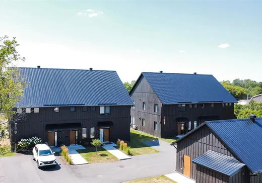Triplex à vendre - 797 Boul. des Bois-Francs S., Victoriaville, G6P 5W3