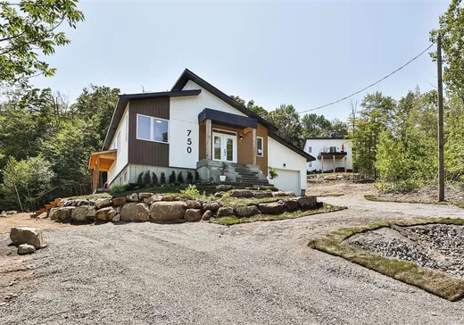Duplex for Sale - 750Z 5e Rang, Ste-Julienne, J0K 2T0