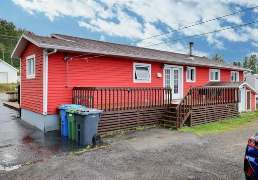 Duplex for Sale - 231-231A Boul. Renard E., Gaspé, G4X 5M1
