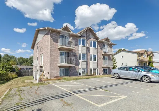 Triplex à vendre - 1103 Boul. Maloney E., Gatineau, J8P1H8