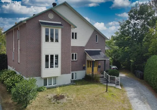 Triplex for Sale - 503-507 Rue Armand-Crépeau, Sherbrooke, J1J 4H5