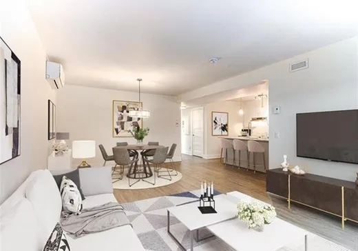 Triplex à vendre - 354-358 Rue d'Émeraude, Candiac, J5R 0S2