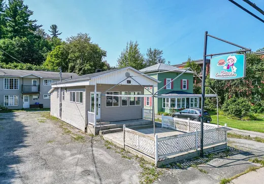 Duplex for Sale - 94Z-98Z Rue St-Lambert, Sherbrooke, J1C 0N8