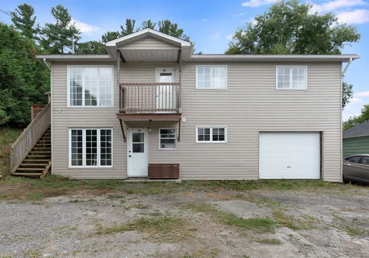 Duplex à vendre - 96-98 Rue St-Lambert, Sherbrooke, J1C0N8