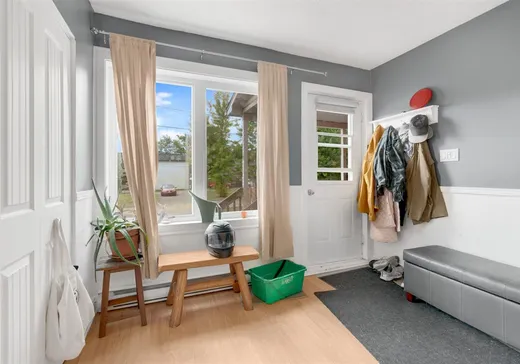 Triplex à vendre - 307-311 Rue Ambroise-Dearden, Windsor, J1S 1H7