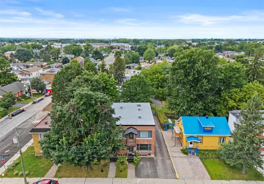 Triplex à vendre - 117-119 Rue St-Félix, Drummondville, J2C 1M8