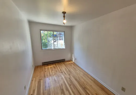 Duplex for Sale - 11666-11668 Av. Allard, Montreal (North), H1G 5Z3