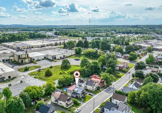 Duplex for Sale - 120-120A Rue de Westmount, Cowansville, J2K 1S5