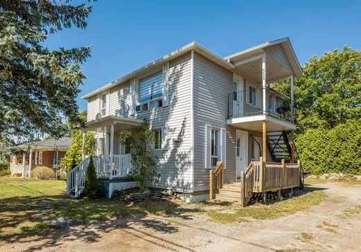 Duplex for sale - 309-311 Rue Pie-XII N., Magog, J1X4C3