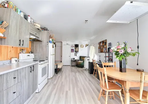 Triplex à vendre - 8715-8735 Boul. du Parc-Industriel, Bécancour, G9H 3P1