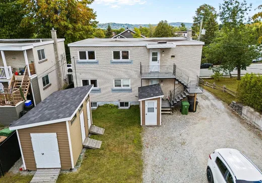 Triplex for Sale - 795 Rue Argyll, Sherbrooke, J1J 3J3