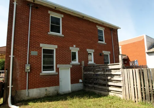Duplex for Sale - 37-37B Rue Lacharité, St-Francois-Du-Lac, J0G 1M0
