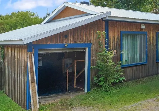 Duplex for Sale - 8-8A Rue St-Denis, St-Charles-De-Bellechasse, G0R 2T0