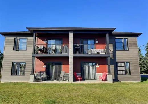4-Plex à vendre - 164-176 Rue Noël, Plessisville, G6L 3W6