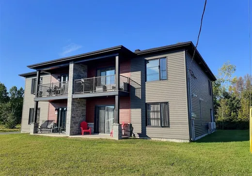 4-Plex à vendre - 164-176 Rue Noël, Plessisville, G6L 3W6