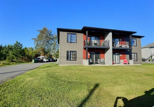 4-Plex à vendre - 164-176 Rue Noël, Plessisville, G6L 3W6