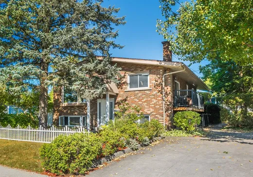 Triplex à vendre - 356-360 13e Avenue N., Sherbrooke, J1E2Y4