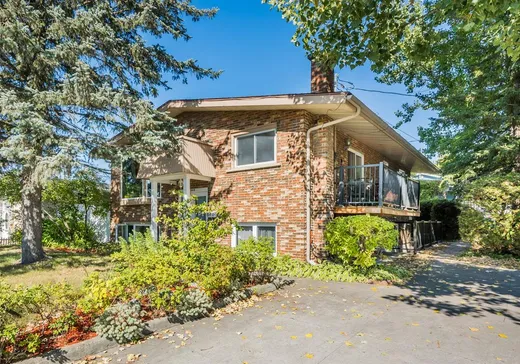 Triplex à vendre - 356-360 13e Avenue N., Sherbrooke, J1E 2Y4