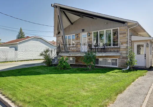 4-Plex à vendre - 2-2C Rue Faillon, Laval (Saint-François), H7B1B7