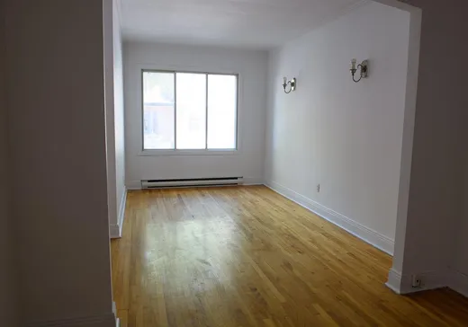 Duplex à vendre - 7426-7428 Av. Wiseman, Montréal (Villeray), H3N 2N6