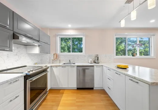 Triplex à vendre - 1151-1155 Rue Bagot, Le Vieux-Longueuil, J4M 1E2