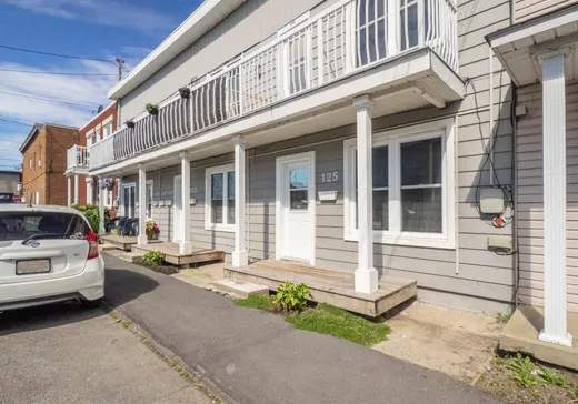 5-Plex à vendre - 121-125A Rue Cousineau, Valleyfield, J6S 1P5