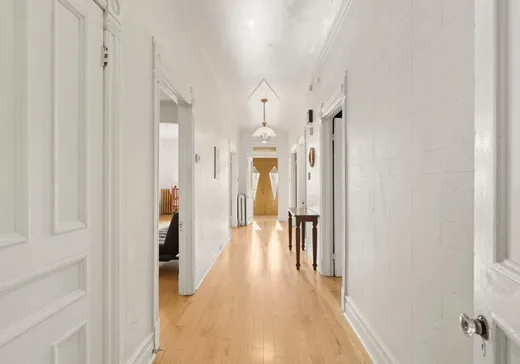 Duplex à vendre - 3965 Boul. Rosemont, Montréal (Rosemont–La Petite-Patrie), H1X 1L9