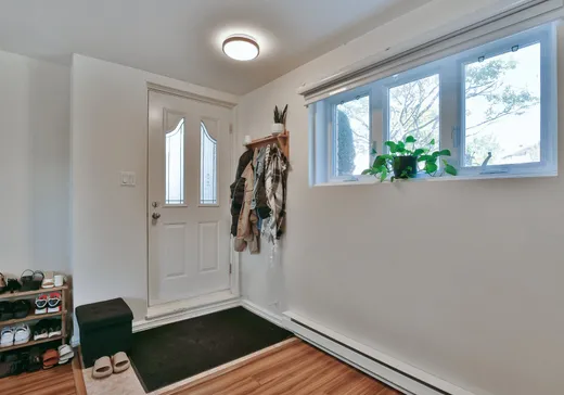 Triplex à vendre - 2-6 Rue de l'Herboriste, Blainville, J7C 3T9