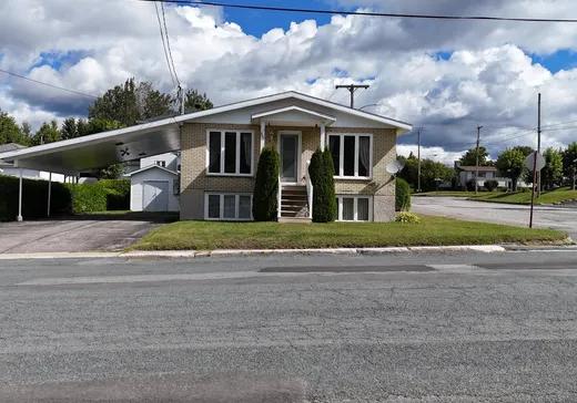 5-Plex for sale - 229-231 9e Avenue, Val des Sources, J1T1T1