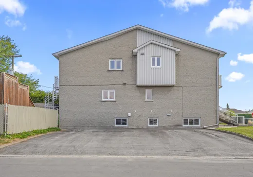 4-Plex for Sale - 4313-4319 Boul. de Hauteville, Terrebonne, J6X 1S1