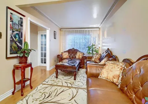 Duplex à vendre - 4213-4215 43e Rue, Montréal (Centreville), H1Z 1R4