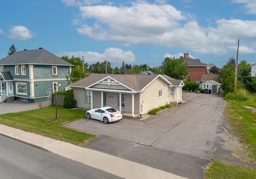 Duplex à vendre - 815-817 Av. Taniata, Lévis, G6Z 2E1