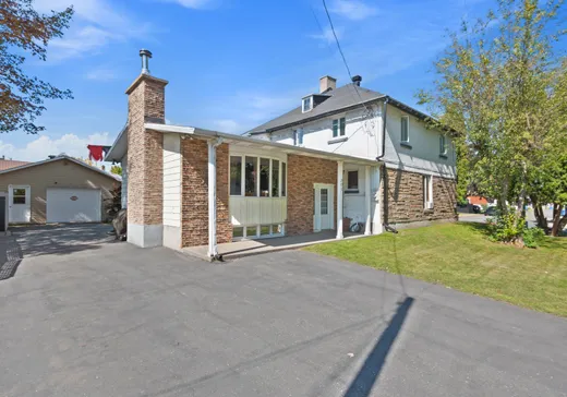 Duplex à vendre - 301 Rue Decelles, Sorel-Tracy, J3R3G5